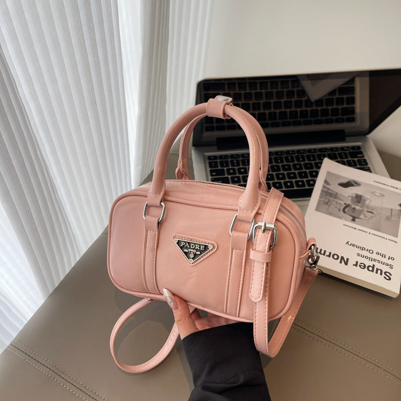 Retro handbag bag women's fashion new versatile bowling pillow bag  explosion shoulder messenger bag women's bag