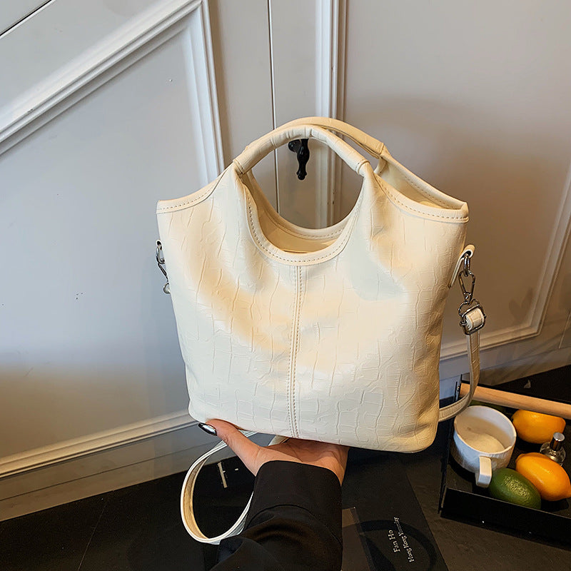 Cross-border high-end handbag women's 2025 summer new versatile messenger bag fashionable commuter shoulder bucket bag