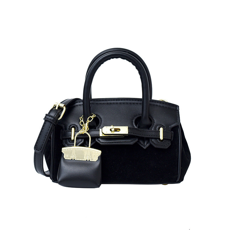 High-end minimalist small bag for women, new 2025 autumn/winter collection, versatile crossbody bag, fashionable casual handbag