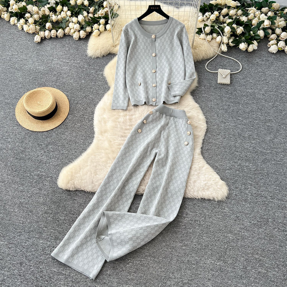 European style chic geometric print set - women's autumn premium round neck metal buckle long sleeve knit top & high waist pants