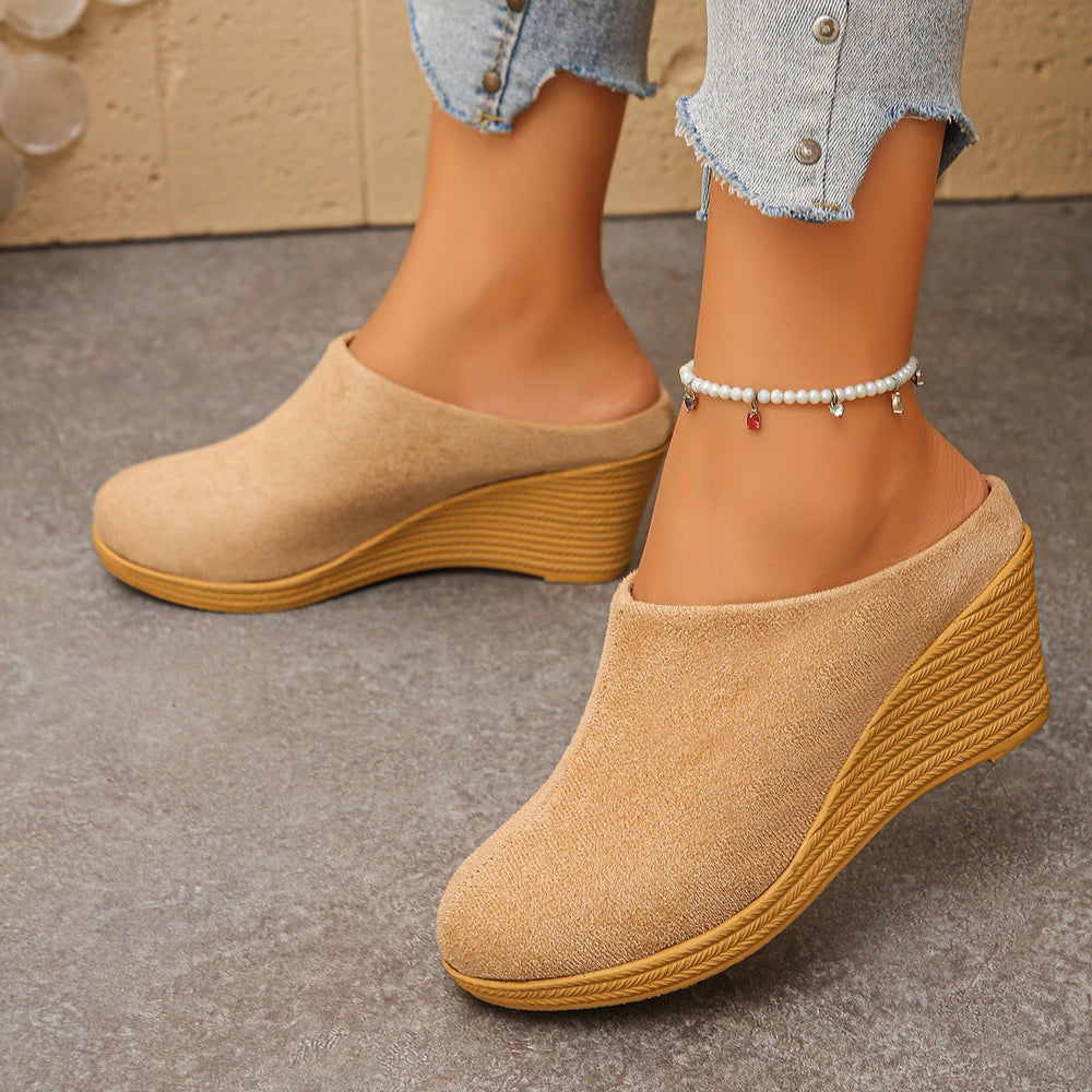 summer new arrival: plus size women's casual comfort slip-on wedge sandals - wholesale