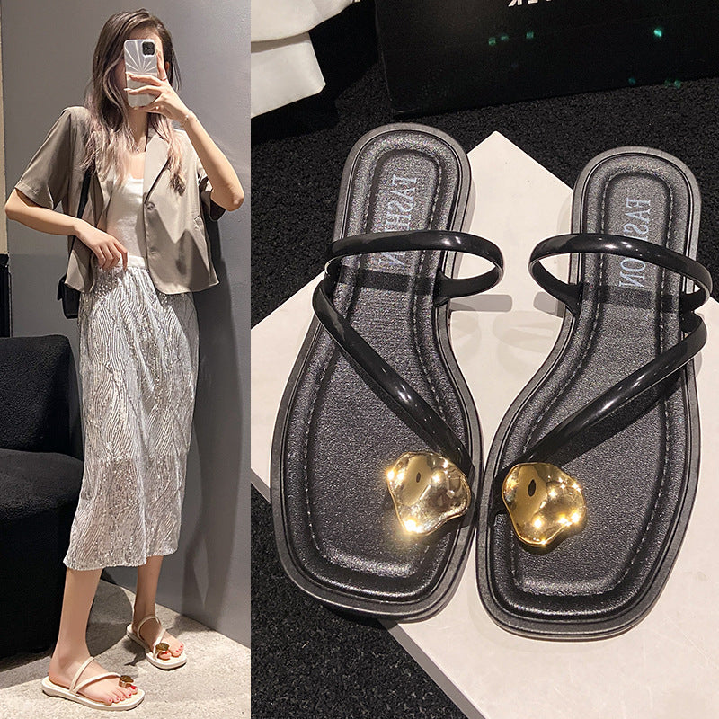 French-inspired, niche design thong sandals for women, perfect for summer wear. new arrival, ethereal and breezy, ideal for vacation