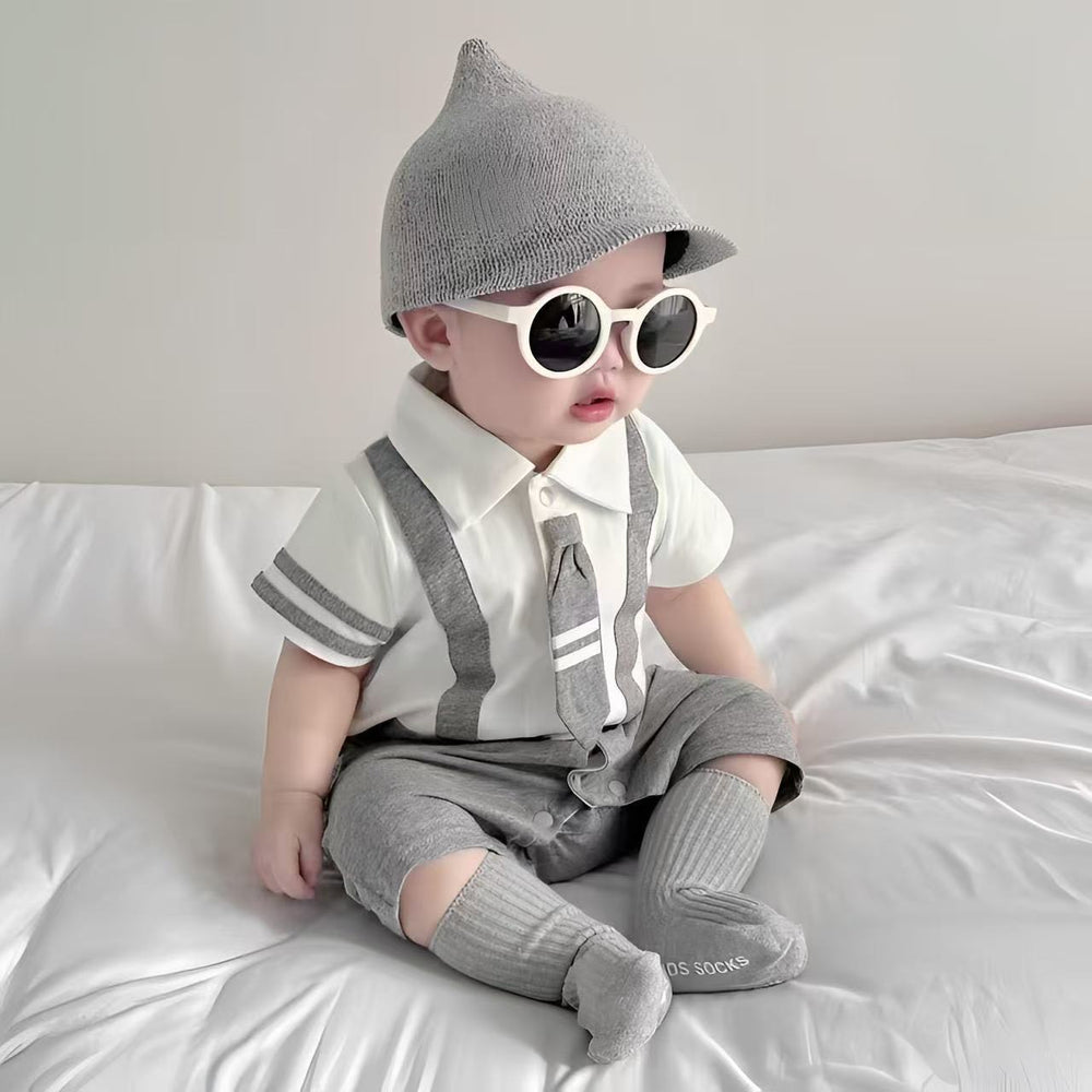 Summer lightweight infant romper - preppy style bodysuit for crawling babies - fresh, delicate, and casual onesie
