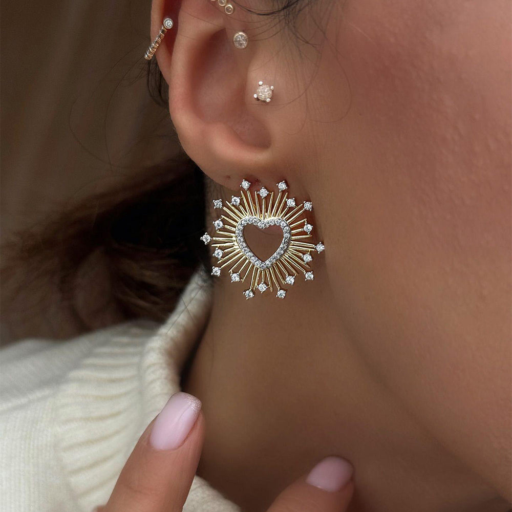 Women's earrings wholesale: cross-border sun eye earrings, unique design, light luxury, high-end star and heart studs