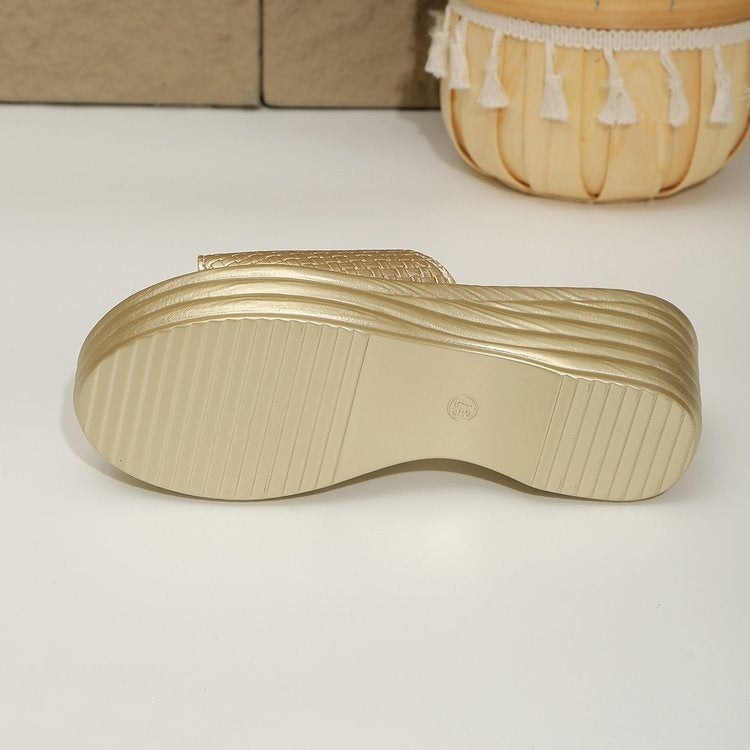 Women's export shoes, sizing discrepancy of 0.67, heel height 7cm, weight 334 grams. sizes 36-43 available for bulk purchase. polyurethane platform wedge sandals