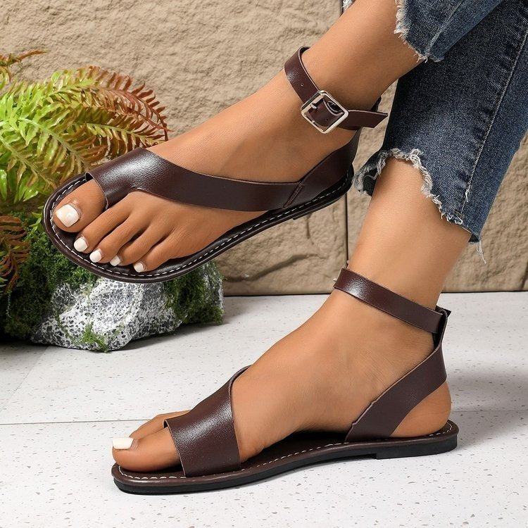 spring/summer new arrivals: european and american style women's thong sandals with buckle closure, flat sole, plus size available for cross-border e-commerce