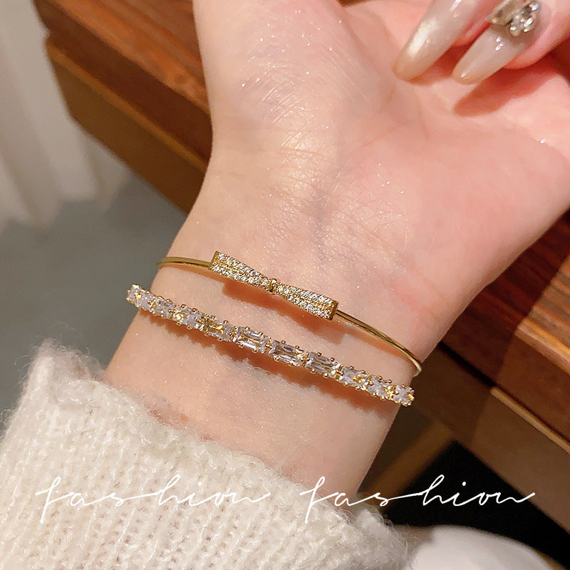 Super fairy micro-embedded zircon bows bracelet for women classy sense of accessible luxury crystal bracelet best selling exquisite pull-out hand jewelry