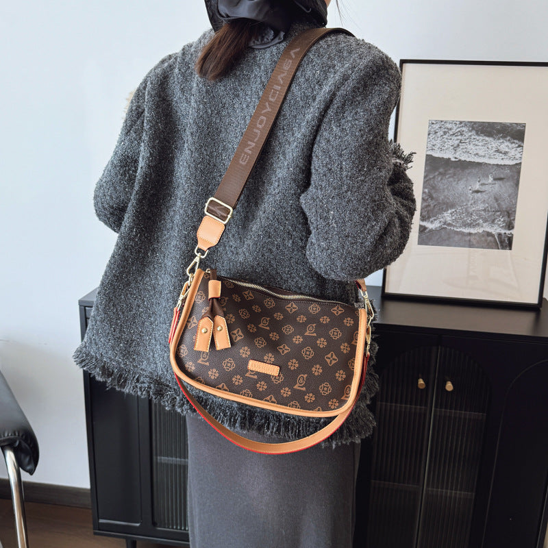 Wholesale monogrammed bags for women: new autumn/winter styles, large capacity, trendy and chic shoulder bags, unique designs, cross-border crossbody bags