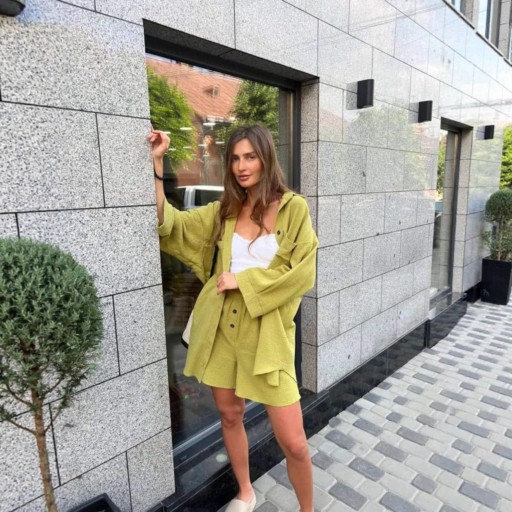 European and American casual temperament new women's clothing solid color cardigan breasted top fashion shorts two-piece set