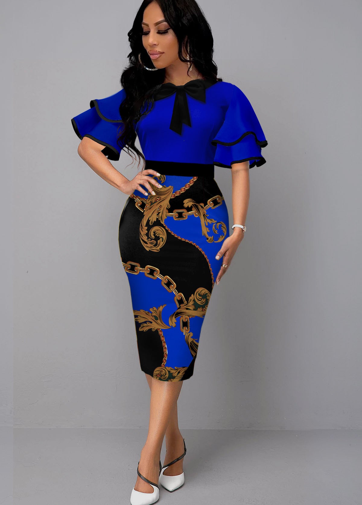 Spring 2022 European and American  new   independent station printed hot diamond round neck dress women