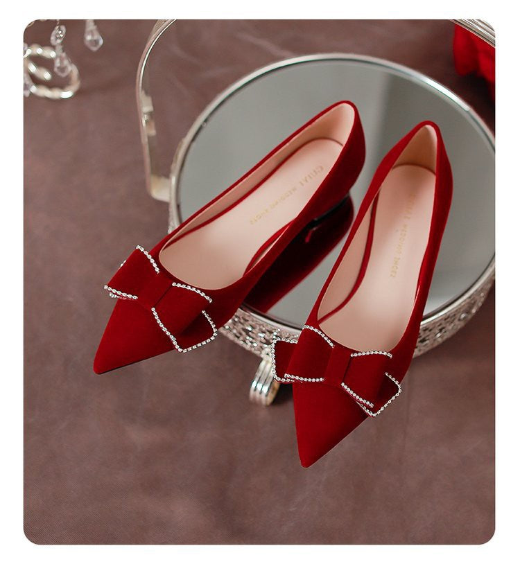 Red wedding shoes women's flats 2022 new chinese style bridal shoes bowknot maternity wearable xiuhe wedding dress two-wear
