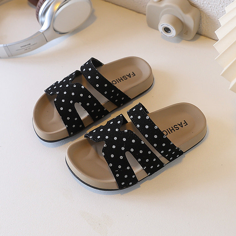 Women's new fashionable polka dot flat sandals with ankle strap – perfect for beach, pool, or skirted outfits