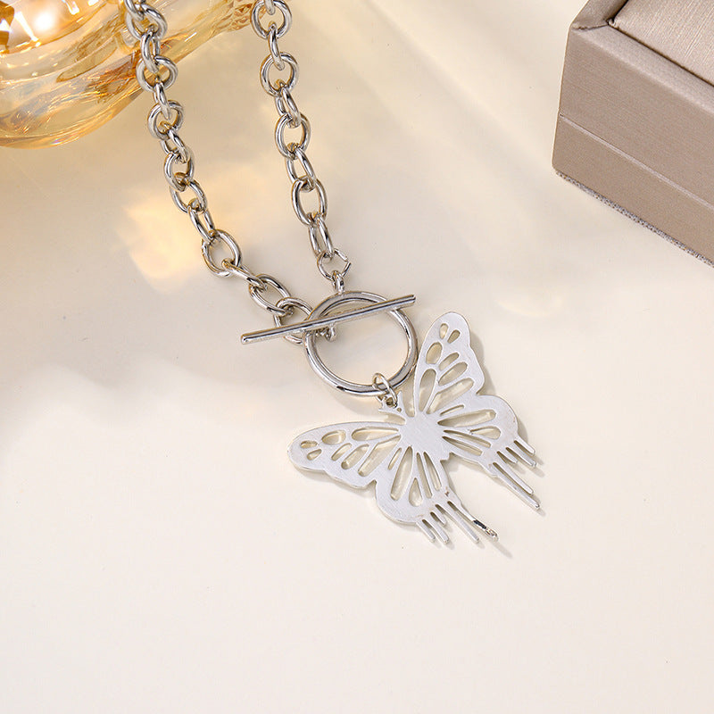 Sweater necklace wholesale european and american cross-border personalized jewelry women's butterfly niche high-end ot buckle autumn and winter accessories necklace