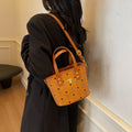 This year's popular women's bags: 2025 new versatile trendy shoulder and crossbody bags, high-end small square bags, and influencer-approved tote bags