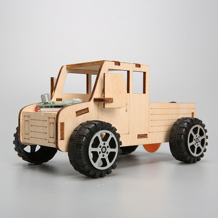 Voice-activated car children's technology handmade small DIY car material package student steam science educational toys