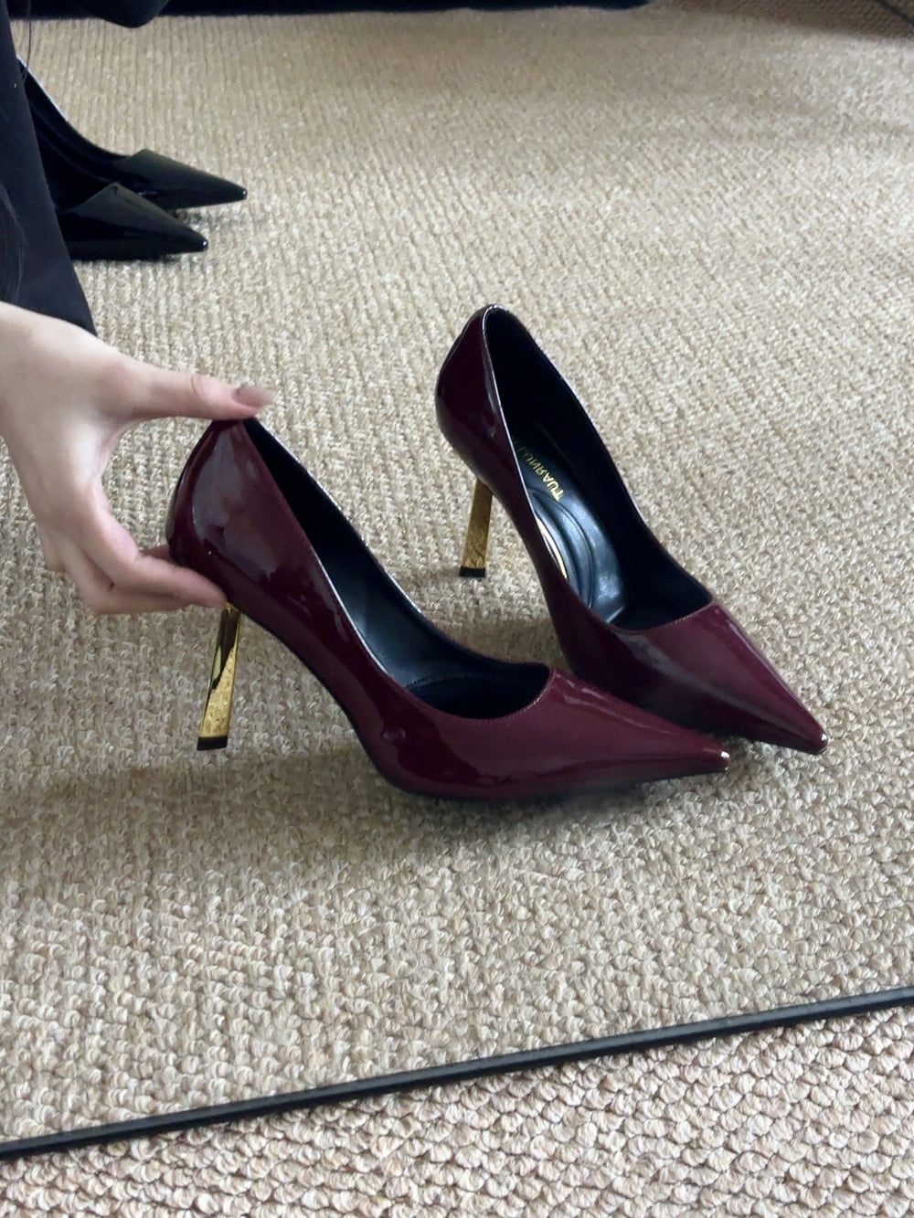 Toe protection cotton small gold root patent leather flats high heels women's new arrival pointed toe stiletto fashioneasiest for matchelegant velvet flats