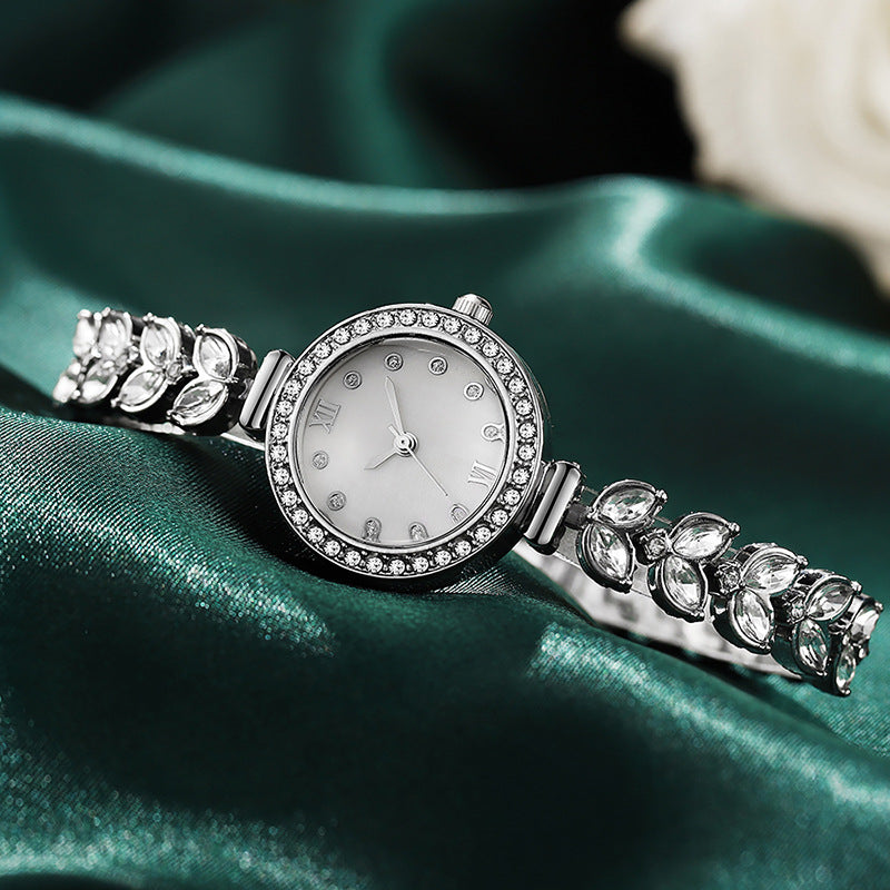 2025 mermaid women's watch - luxury, niche design, bracelet style - wholesale for cross-border e-commerce