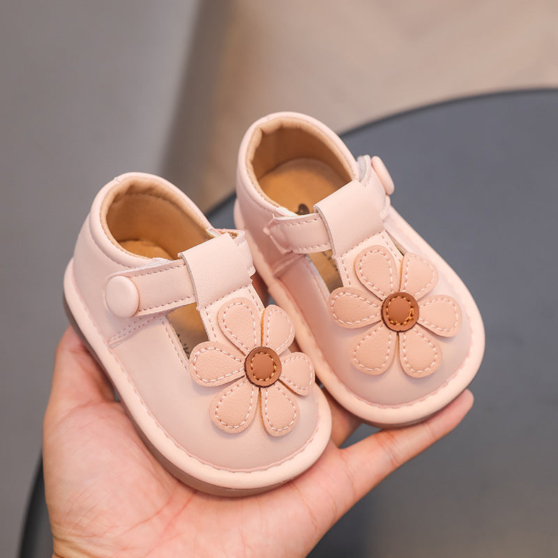 Autumn new baby flats 0-1-2 years soft sole first walker shoes girls princess style squeaky shoes outdoor baby shoes