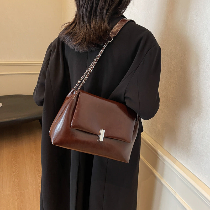 European and American retro simple underarm bag 2025 autumn new fashion textured chain shoulder bag foreign style messenger bag women