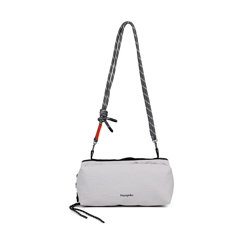 Cross-border Korean version of niche versatile fashion shoulder messenger bag women's 2025 summer new outdoor sports and leisure bag