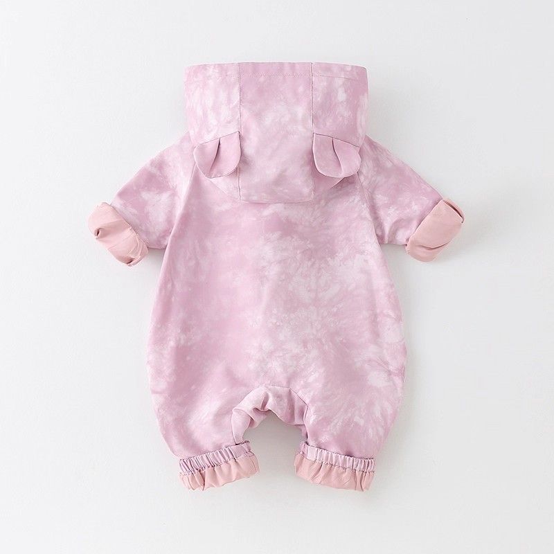 Newborn outfit for spring and autumn: baby clothes, cute romper, jumpsuit, outdoor jacket, crawling suit