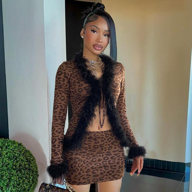 Cross-border fashion and sexy new products, fluffy splicing lace-up cardigan, long-sleeved top, leopard print skirt set, two-piece set.
