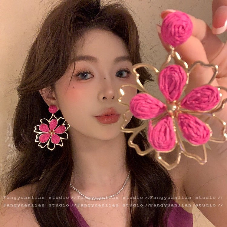 Vacation style braided sunflower earrings for women, high-end seaside photo flowers earrings, fashionelegant earrings and earrings