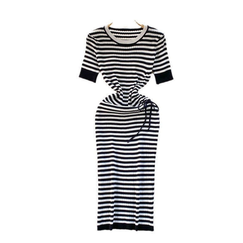 Lightly mature royal sister style round neck silm pleated stripesdresseleganceelegant goddess style classy sense hip-covering long skirt