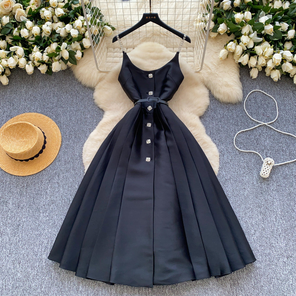Accessible luxury qianjin style classy suspender dress women's summer pleated waist slimming look design celebrity elegant long skirt