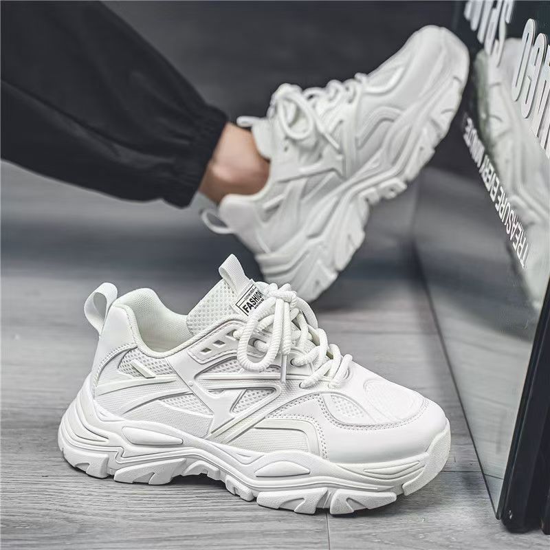 Men's shoes 2025 new winter breathable mesh casual chunky sole non-slip versatile white sneakers height increasing athletic dad shoes trendy footwear