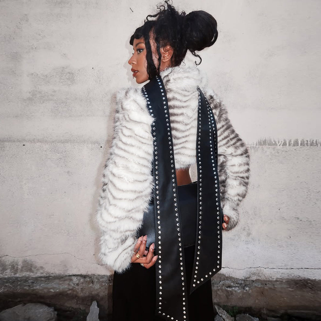 Europe and the United States  2025 autumn and winter new women's clothing fashion high-end fur fused metal leather buckle cardigan long-sleeved jacket