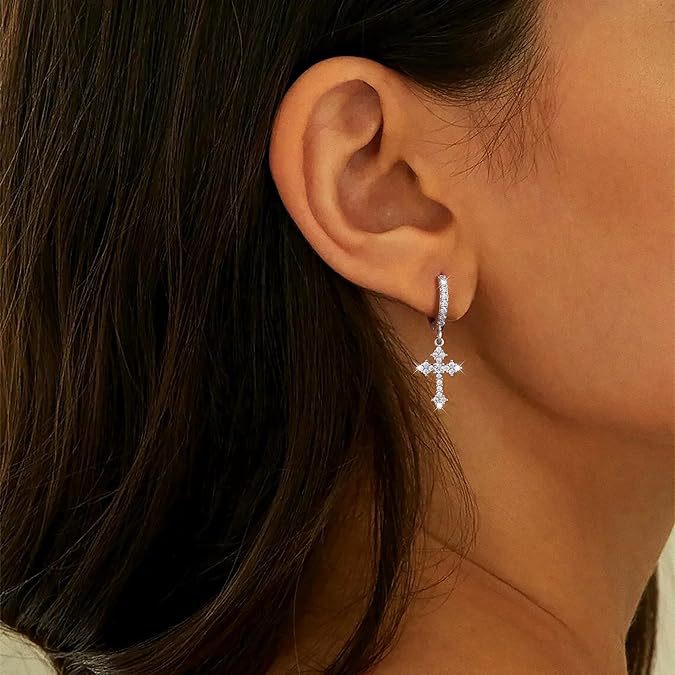 Copper plated with real gold, exquisite electroplating, super sparkling zircon earrings, versatile sweet and cool style, cross copper earrings, stylish style