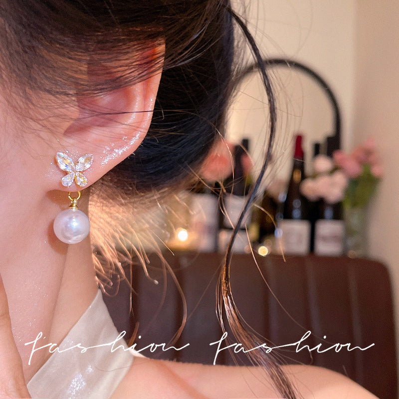 Sparkling butterfly pearl front and back two-wear stud earrings for women 2026 new arrivalniche stylesense of design earringselegant earrings
