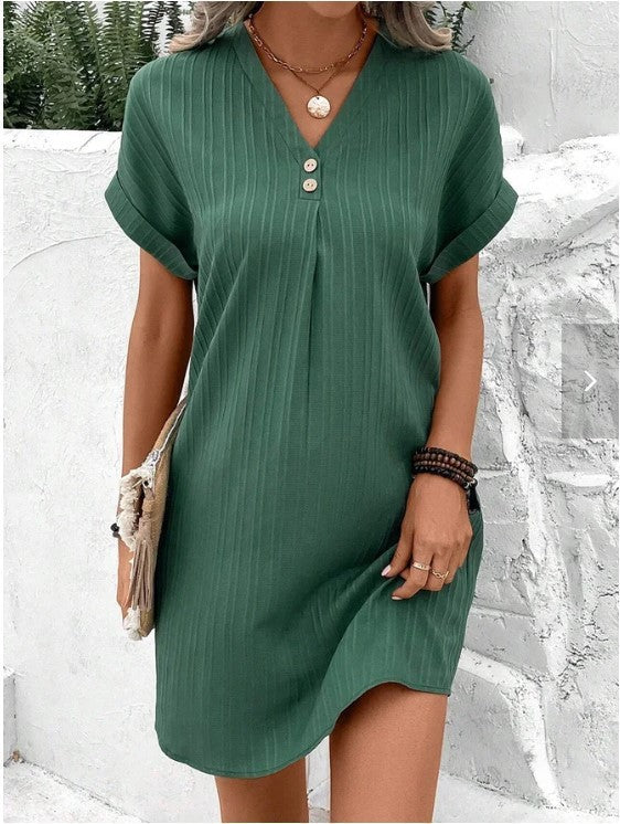 Cross-border European and American women's clothing 2025 new  V-neck solid color pullover comfortable and casual button dress