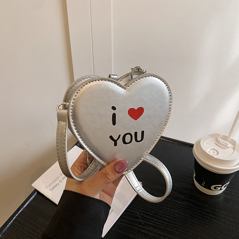 2025 summer new cute casual style small bag women's niche design sense messenger bag printed heart-shaped mouth red envelope