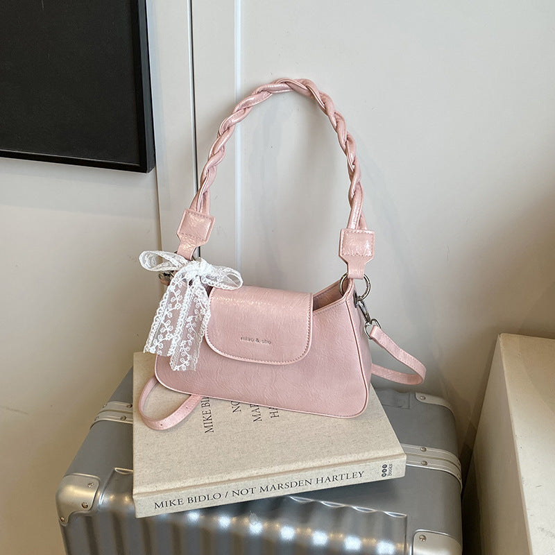 Cross-border large-capacity bag women's summer 2025 new fashion niche design messenger bag casual shoulder armpit bag