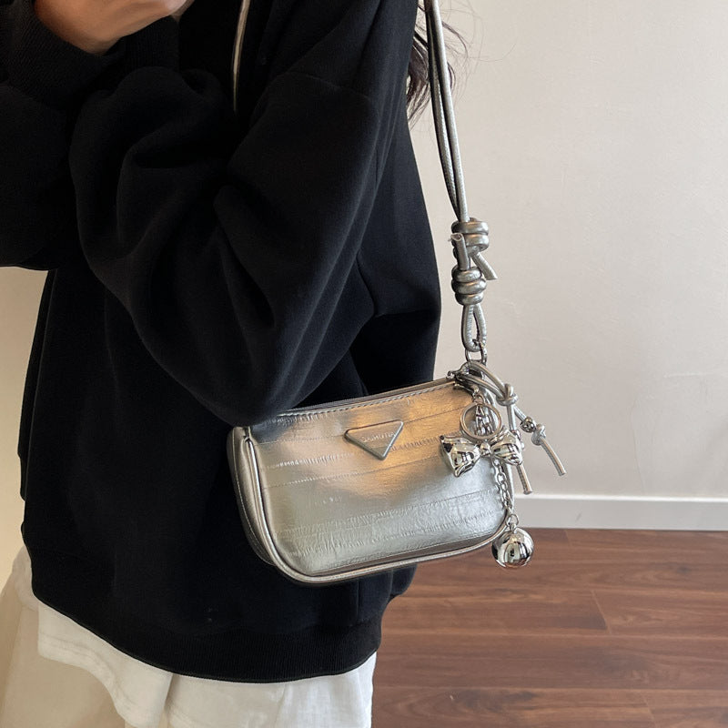 spring hot-selling silver handbag for women, 2026 new arrival, premium quality shoulder bag, versatile trendy crossbody bag