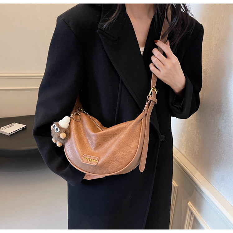 Cross-border high-quality textured bags women's large-capacity 2025 new autumn and winter versatile fashion messenger bags commuter dumpling bags