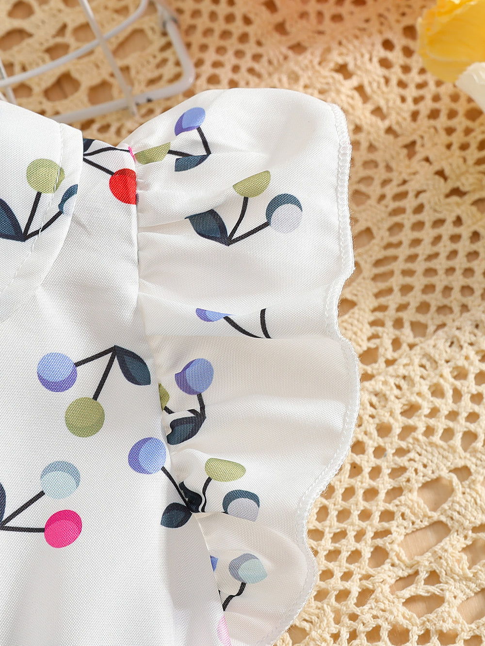Girls' summer dress for export: white flutter sleeve, peter pan collar, cherry print, bow belt, children's princess dress