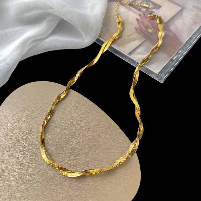 European and american new arrival criss-cross woven blade sparkling necklace and bracelet set, titanium steel gold-plated unique design jewelry for women
