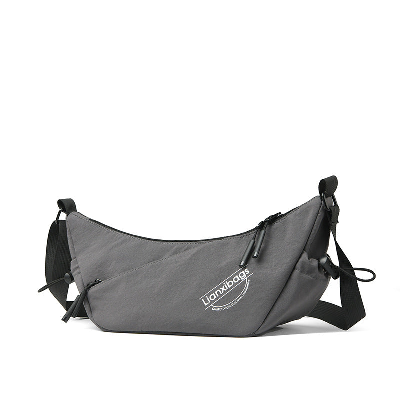 Crossbody bag men's large-capacity design sense niche messenger bag 2025 new fashion sports fitness outdoor breast bag