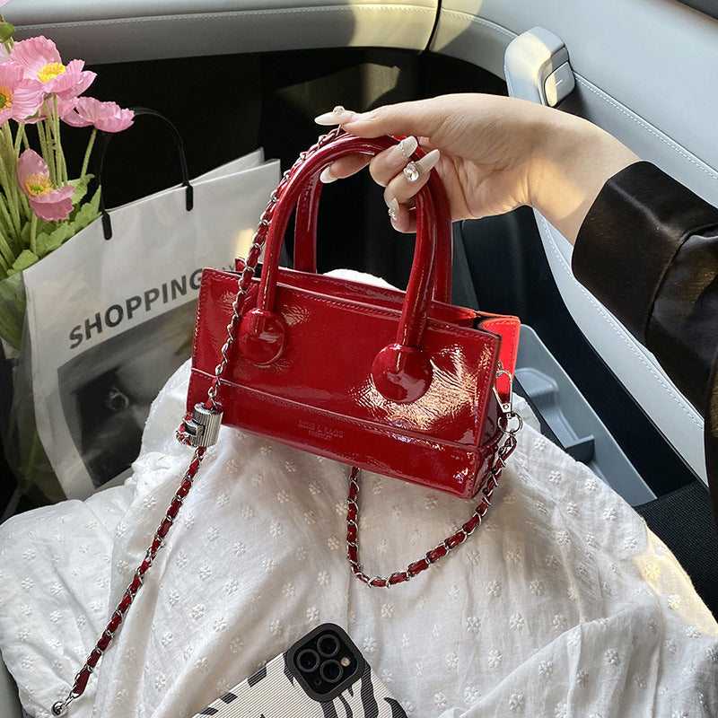 Premium chain box portable small square bag women's 2025  new fashionable versatile exquisite shoulder oblique span bag