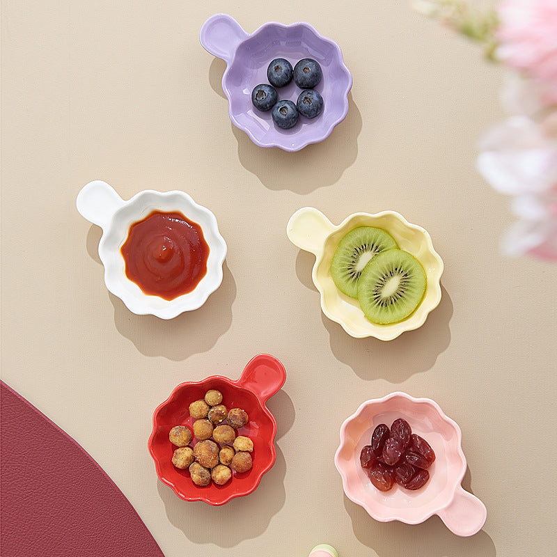 Cream style dipping dish ceramic for home creative hot pot seasoning dish good-looking barbecue dipping dish soy sauce vinegar dish