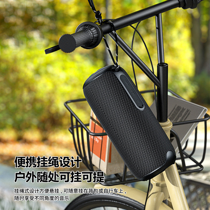 New wireless bluetooth speaker, outdoor waterproof portable subwoofer with rgb lighting, cylindrical fabric audio system