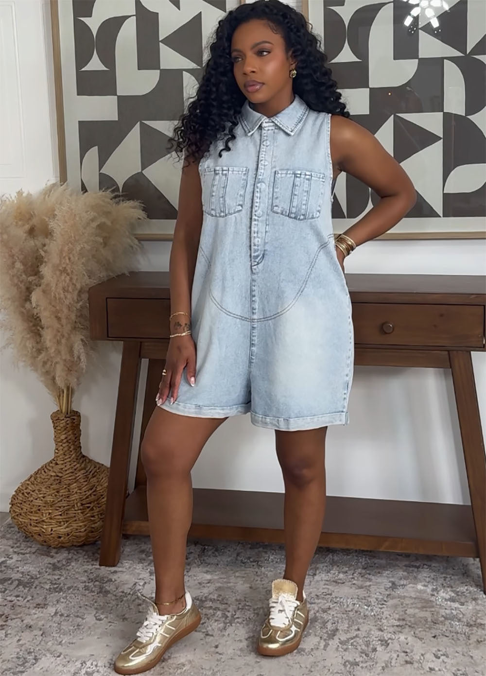 European and american cross-border new denim jumpsuit shorts,  new women's fashion loose turn-down collar sleeveless bodysuit