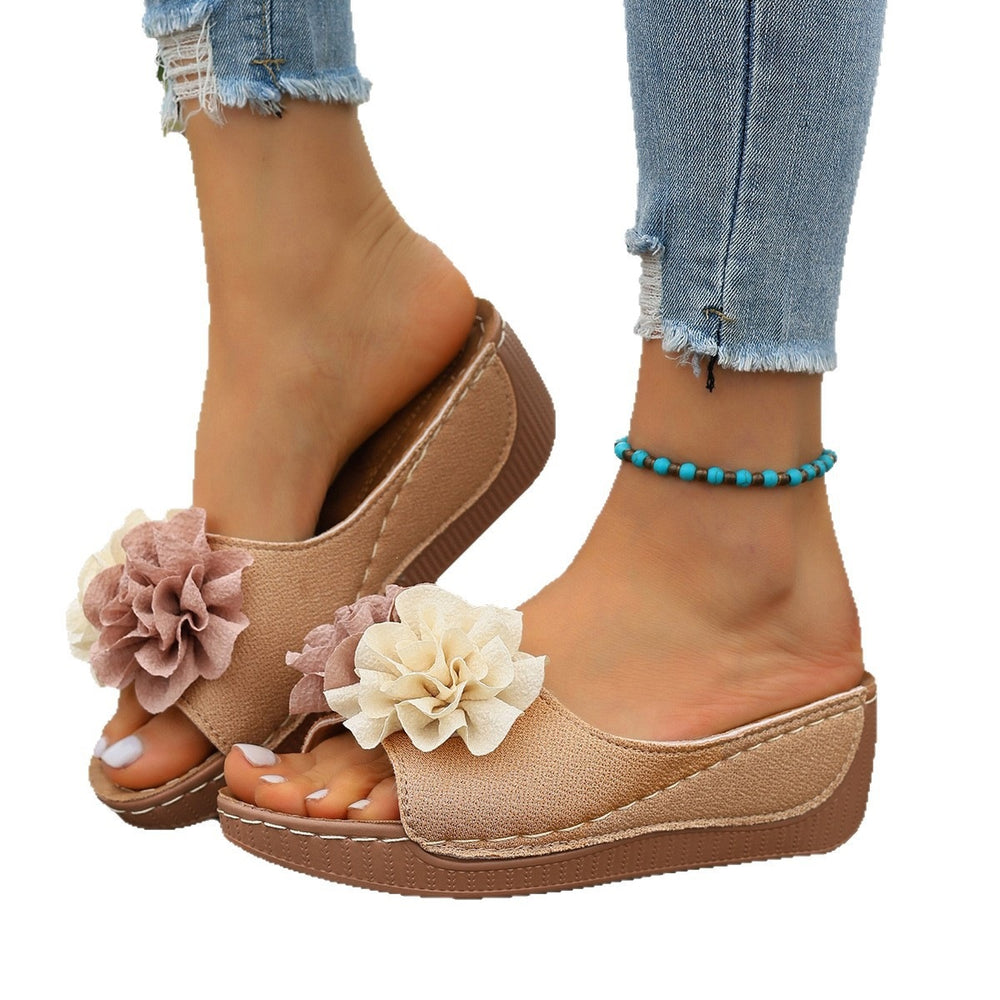 Wholesale plus-size floral wedge sandals for :  summer thick-soled european and american platform slides for women