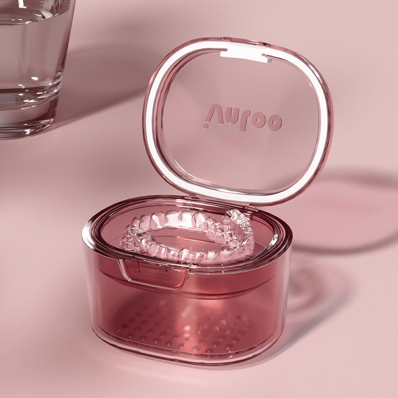 Xinle, double-layer hollow drainable braces storage box, portable orthodontic retainer cleaning box with cover