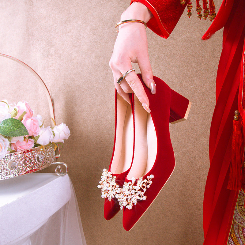 Autum wedding shoes for women with thick heels 2025new arrival bride chinoiserie red fleece-lined xiuhe wedding dress two-wear high heels not tiring feet