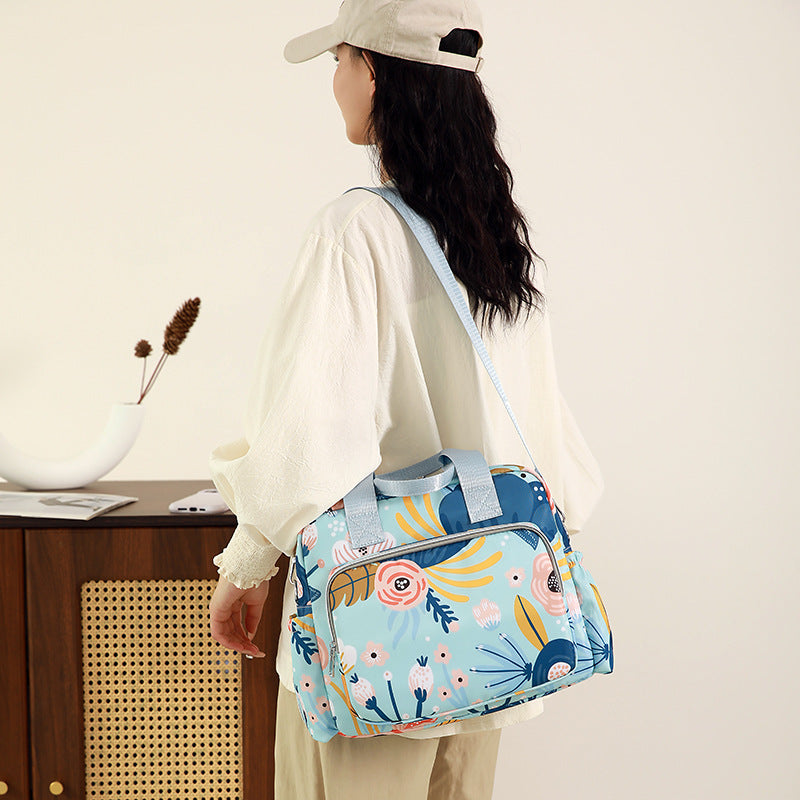 Large capacity maternity bag fashionable portable mommy bag travel storage shoulder handbag backpack multifunctional baby bag