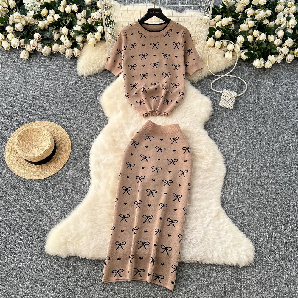 Knitted set for women, summer : premium round neck short sleeve top with bow print & high-waisted bodycon midi skirt